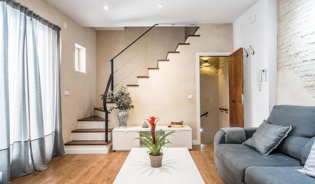 Rey De Sevilla Flats - Duplex Museo מראה חיצוני תמונה
