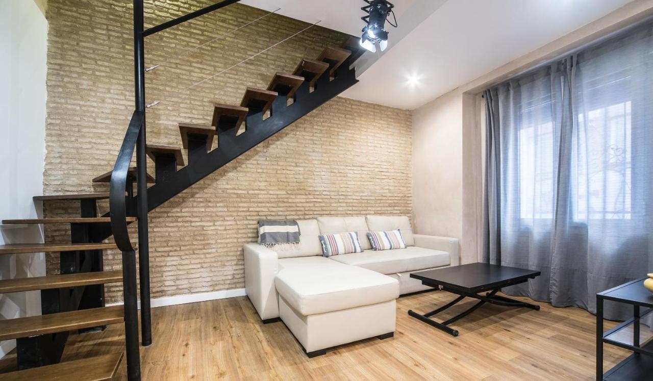 Rey De Sevilla Flats - Duplex Museo מראה חיצוני תמונה