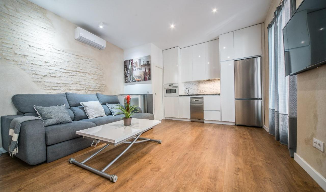 Rey De Sevilla Flats - Duplex Museo מראה חיצוני תמונה